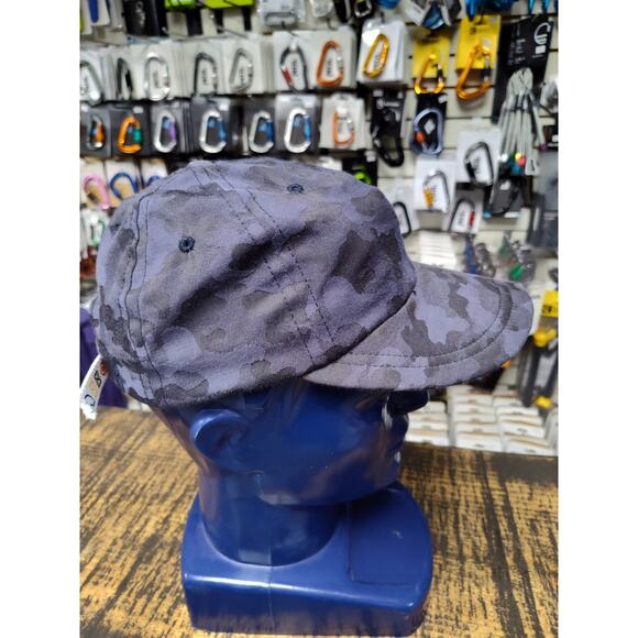 Last Heavy Camouflage Blue Trucker Hat – Embroidered “High and Wet” Adjustable - Picture 11 of 11